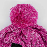 Chapeau en laine rose avec pompon