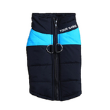 Daunenjacke mit integriertem Latz, personalisierbar mit Namen